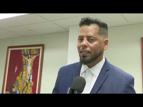 Governador e prefeito discutem obras e projetos para Santa Cruz da Vitória