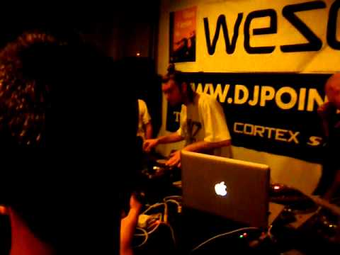Killa Combat Scratch - Dmc Italy 2011 - T-Robb vs 5L Part. 2