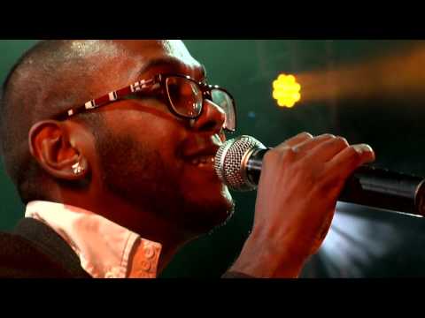 MAQUINARIA BAND EN CONCIERTO