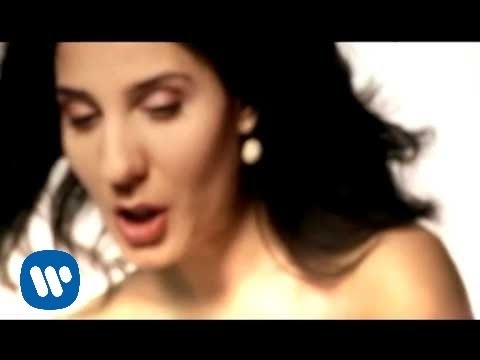 Diana Navarro - No te olvides de mi (Videoclip oficial)