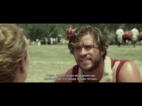 The Dressmaker. Tilly at a football match (RUS SUB)