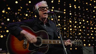 Nick Lowe &amp; Los Straitjackets - Went To A Party (Live on KEXP)