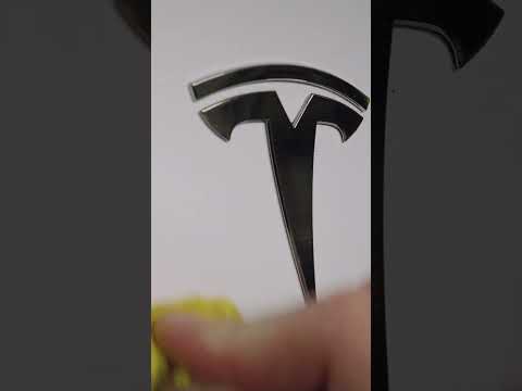 Cleaning the Emblem of this tesla model 3 #shorts