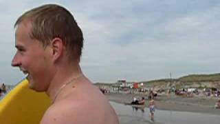 preview picture of video 'Body boarden Pettense strand'