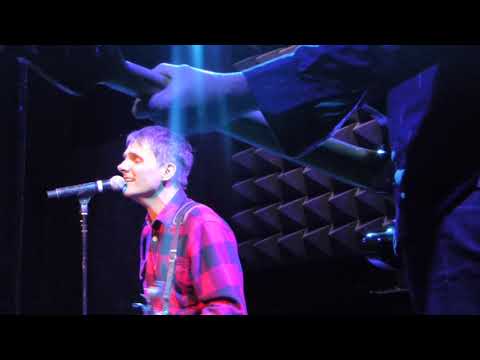 Mike Viola - It Does a Number on My Brain (Live 11/9/2018)