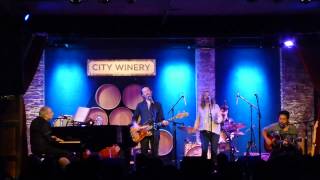 Amy Helm & The Handsome Strangers ft Donald Fagen - Sky Is Falling 3-2-15 City Winery, NYC