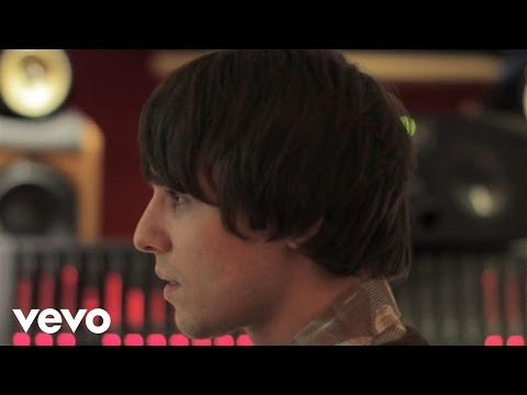 Videoclip de Anna — The Cribs