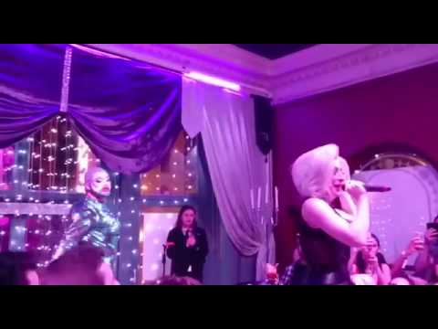 Boy Is A Bottom - Detox & Danny Beard