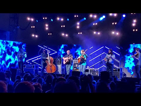 “I’m Blue, I’m Lonesome” (Bill Monroe) • Billy Strings w/ Trey Anastasio • NYC • 6/29/22