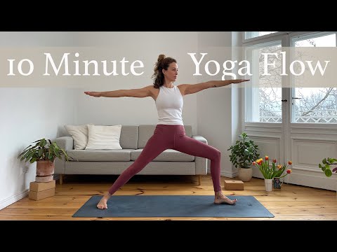 10 Min Yoga Flow Awake And Energized |  Quick Full Body Vinyasa Flow