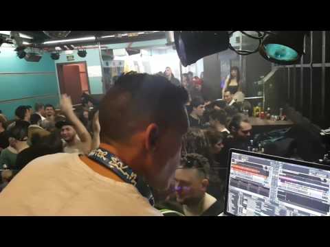 Espectacular cierre en MOOG barcelona, de dj Javier solana.......19/01/17