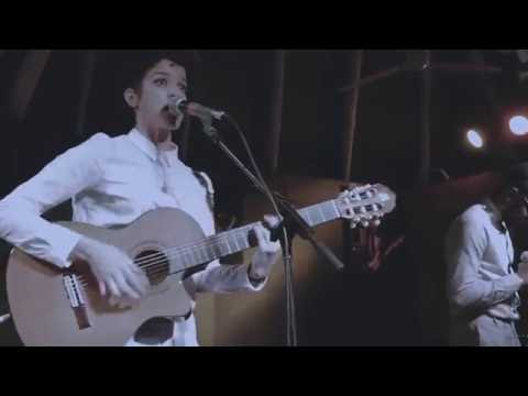 Aline Frazão & MCK - Prosa da Situação/Países do Medo (Ao Vivo)