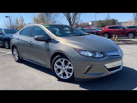 2017 Chevrolet Volt Hatchback Premier POV Test Drive & Review