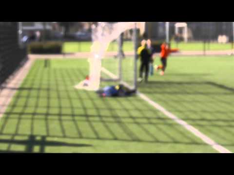 20 april 2013 PVC E2 - VV De Meern E5 com 6-3 Doelpunt Leandro