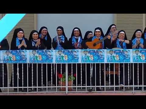 Suore di Casoria cantano cori da stadio per il Napoli