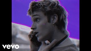 Tengo Que Calmarme Lyrics English Translation