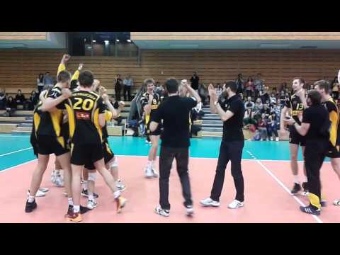 Ostatnia akcja meczu półfinałowego Młodej Ligi LOTOS Trefl Gdańsk - Asseco Resovia Rzeszów