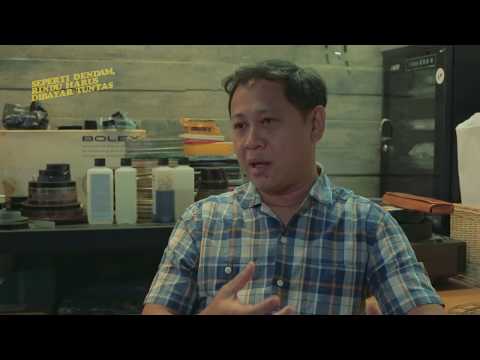 DUNIA DI BALIK DENDAM - EDWIN TENTANG BUKU