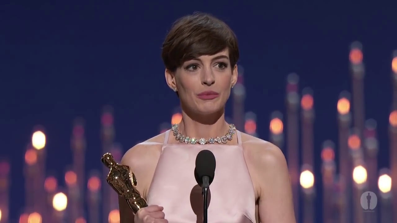 Anne Hathaway Wins Best Supporting Actress: 85th Oscars (2013) - YouTube