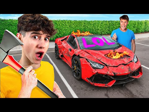 HO DISTRUTTO la MACCHINA del MIO AMICO POWAH in VILLA! 😱