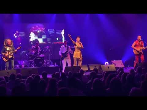 Carlton - Bob Starkie band - Skyhooks show featuring Laura Davidson