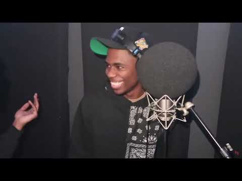 THEY FREESTYLING ALL THIS // Me & Quelly Woo Made A Song // Reaction
