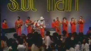 Johnny Guitar Watson -  Tarzan (Soul Train 1977)