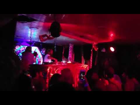 INNUMMANNO ENCERRANDO O AFTER DE CARNAVAL