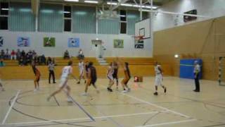 preview picture of video 'VfB Hermsdorf vs Future Basketball Berlin 79:48 (4/9)'