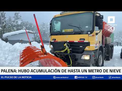 Hasta un metro de nieve en Cuesta Moraga: Despliegan maquinaria en carretera de Palena