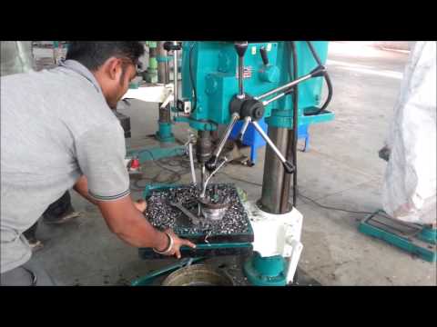 Valve automatic drilling on drilling machine