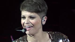 Alessandra Amoroso - Se Il Mondo Ha Il Nostro Volto (Vivere A Colori in Arena)