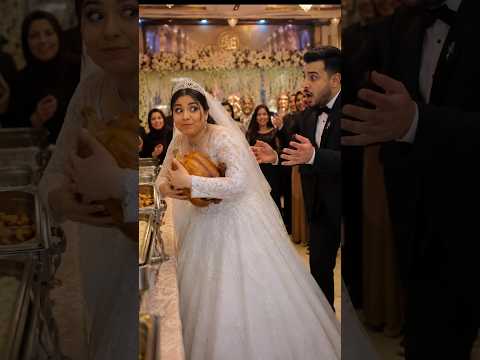 لما تكوني عروسة وتروحي الفرح وانتي جعانه والعريس يستعجلك هههههههه