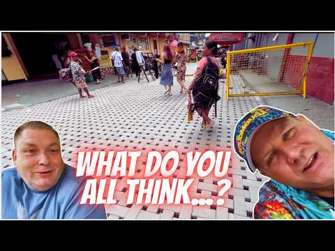 Walking Street looks better than I can ever remember... Dollhouse is Open #angelescity