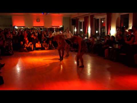 Vintage Club Students - 20s Solo Charleston Routine - Lange Nacht der Musik 2013