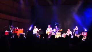 The Decemberists - "When U Love Somebody" live (Fruit Bats