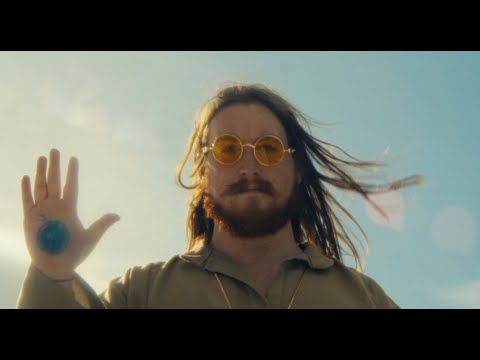 Beacon Bloom & Sanoi - Club Jesus [Music Video]