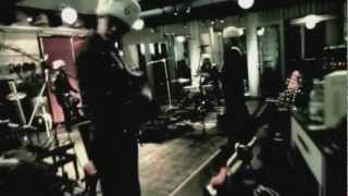 The Hives &quot;1000 Answers&quot;