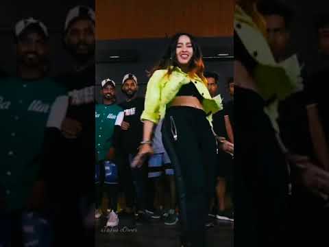 Chikku Bukku Rayile  remix dance Video  (SUBSCRIBE 🔔)