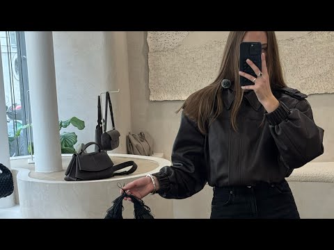 Visiting the POLÈNE store in Paris! (Video celebrating 20k subscribers, which I missed 😎)