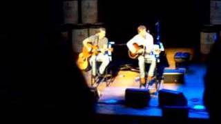 Ronnie Dunn with Terry McBride - Play Somethin&#39; Country
