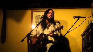 Vuelve.  Andrés Suárez.