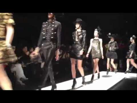 Milano Sfilate Donna- FW 2012-2013 - Moschino