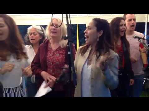 Katholikentag 2018 - Antoniuskirche - Fiesta en el jardin (11.05.2018) - (11) La Bamba