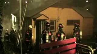 preview picture of video 'Eveleth House Fire 9/24/08'