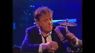 Kim Larsen - Den lille Ole med paraplyen