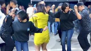 Download lagu Fokus cewek Baju hitam no 76!! Om Kumis di buat meleleh || Goyang Asik Musik Wakatobi terbaru mp3 Download lagu Fokus cewek Baju hitam no 76!! Om Kumis di buat meleleh || Goyang Asik Musik Wakatobi terbaru mp3