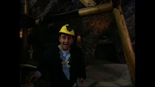 Mit dem Hammer in der Hand - Tanzalarm!