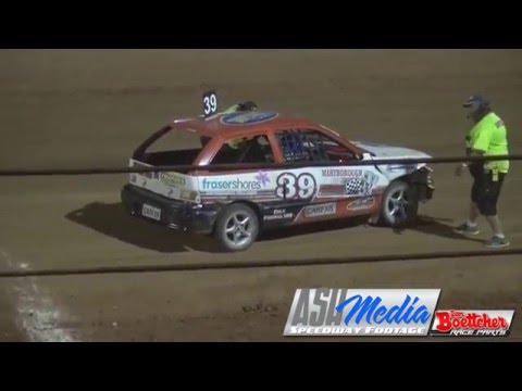 Junior Sedans: Dakota Laverty Crash - Carina Speedway