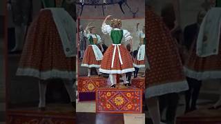 Download lagu Sally Ann Howes singing ‘Doll on a music box’ in film “Chitty Chitty Bang Bang” (1968)💚#vintage mp3